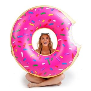 BIGMOUTH Donut pool float!